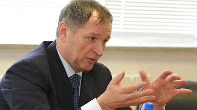 Струков обвинил бобров в том, что они забили трубы, забыв про бюджет