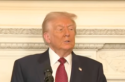 Трамп рассказал республиканским сенаторам о своем плане недопуска демократов к власти «больше никогда»