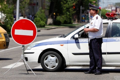 В Севастополе после стрельбы военного перекрыли дороги в нескольких селах