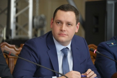 &laquo;Теневой губернатор&raquo; двух регионов &laquo;рулит&raquo; под арестом